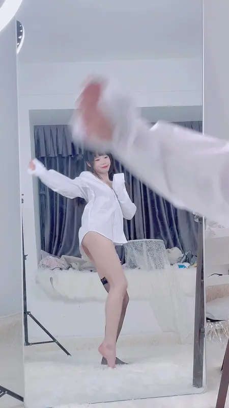 你最最最重要 竖屏【里程碑50奖励】 - 咬一口兔娘